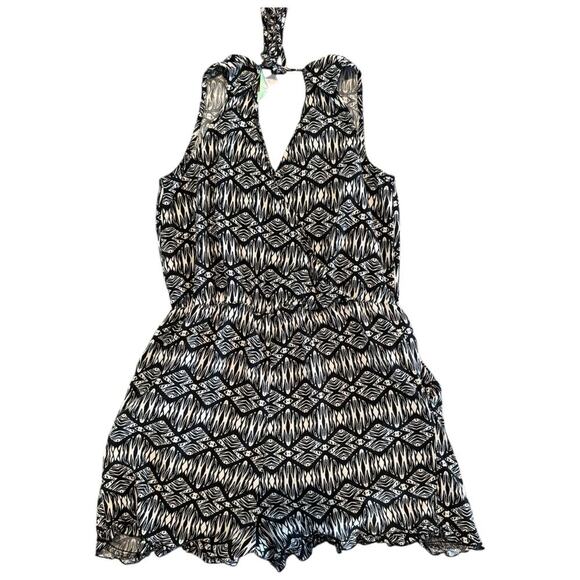 Decree Women’s Black White Pattern Sleeveless Summer Romper Pockets Medium - Picture 3 of 4
